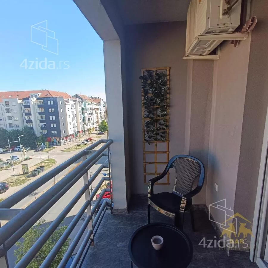Garsonjera | 4zida