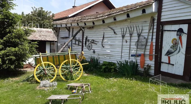 Kuća | 4zida