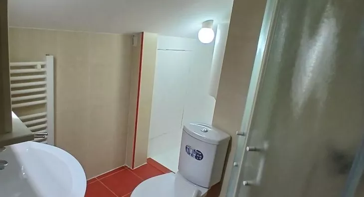 Šestosoban stan | 4zida