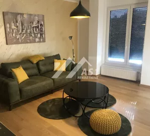 Novi Sad - Centar, Stari Grad, Gradske lokacije, Novi Sad, 2.0 stan | 4zida.rs