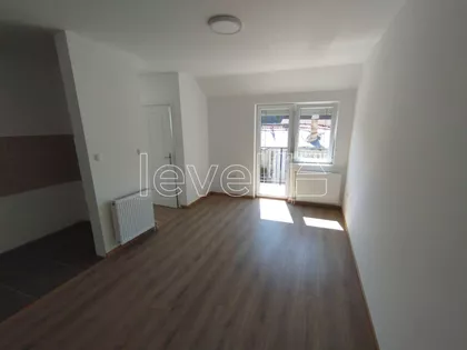 Bulevar Patrijarha Pavla (Somborski Bulevar) | 4zida.rs