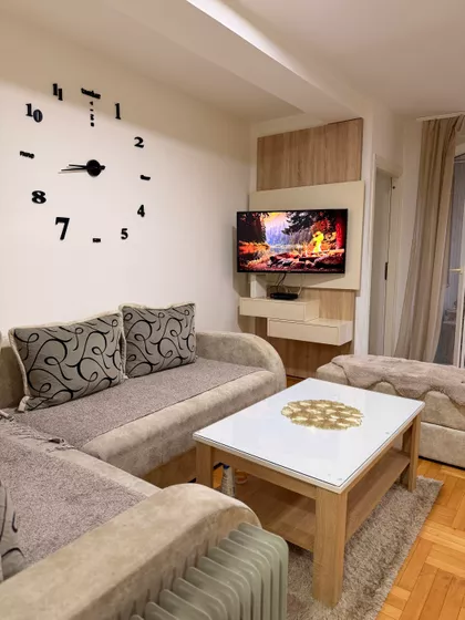 Stojana Novakovića 17A | 4zida.rs