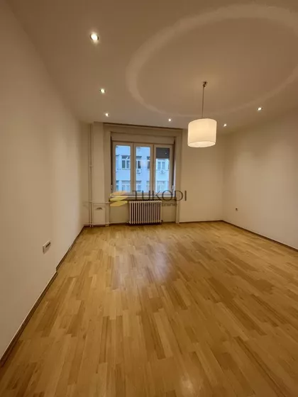 VOJVODE PUTNIKA | 4zida.rs