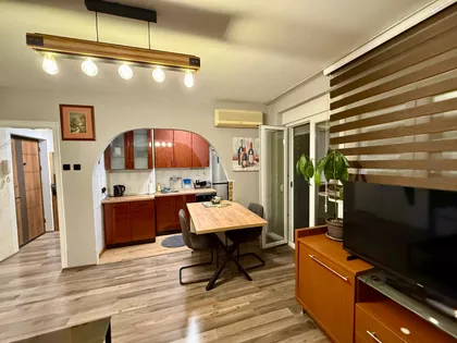 Orlovića Pavla 1B | 4zida.rs