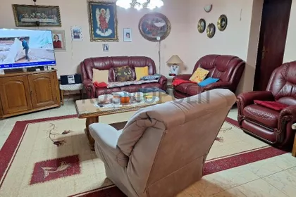 Dr Žarka Fogaraša | 4zida.rs