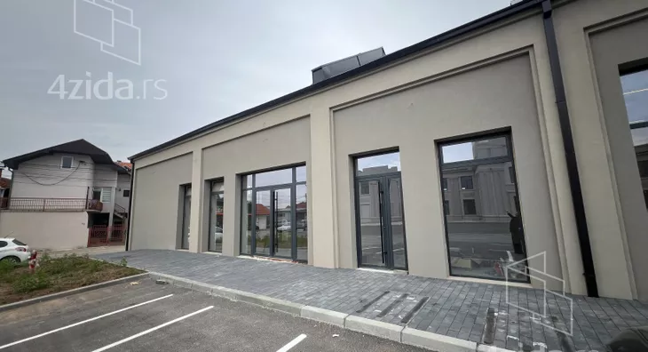 Poslovni prostor | 4zida