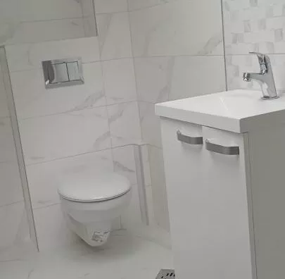 Sedmosoban stan | 4zida