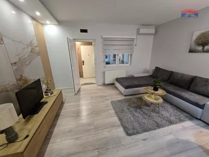 Adamovićevo Naselje | 4zida.rs