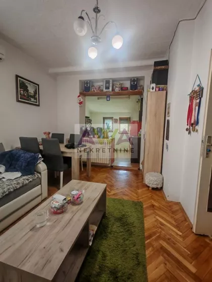 Nova Selenča | 4zida.rs