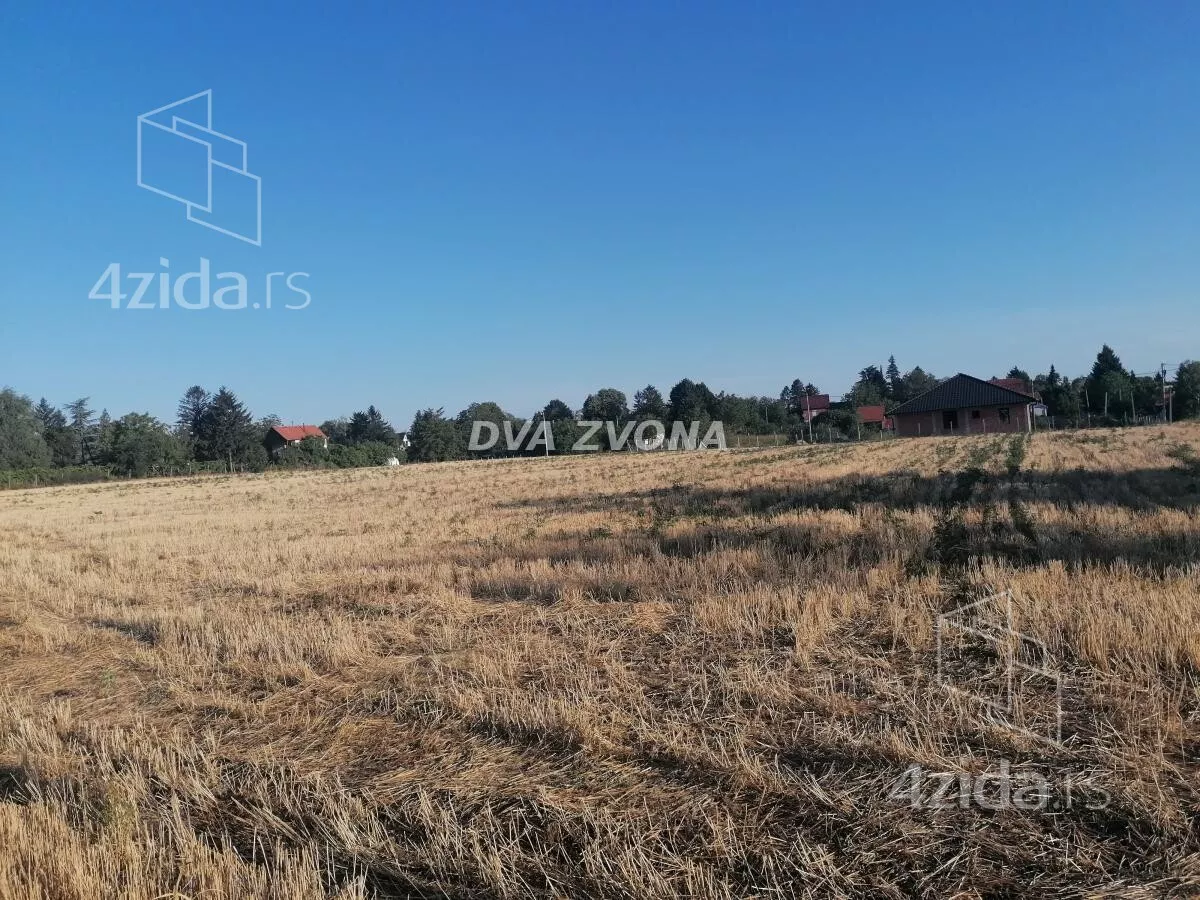 Plac | 4zida