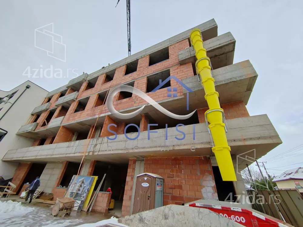 Petosoban stan | 4zida