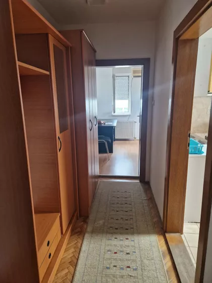 Podbara | 4zida.rs