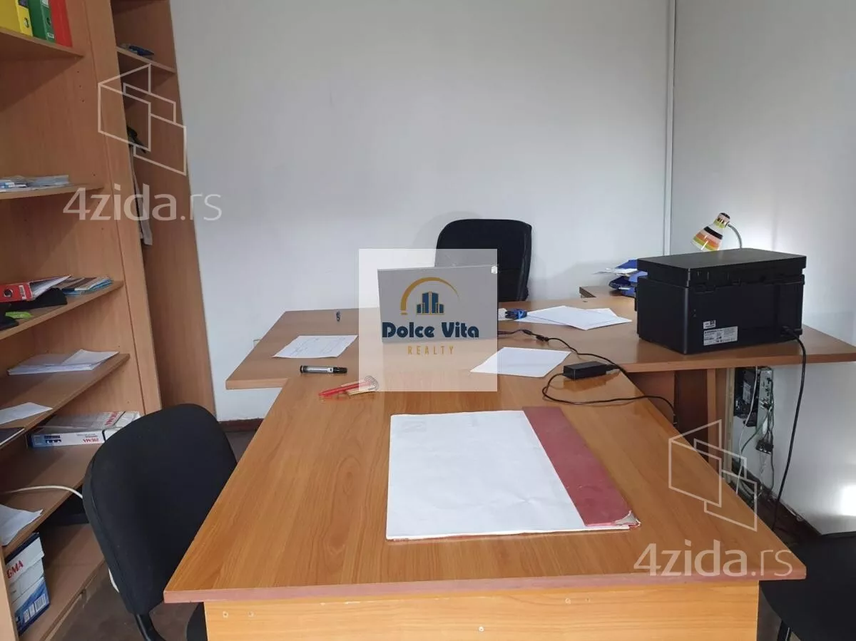 Hala | 4zida
