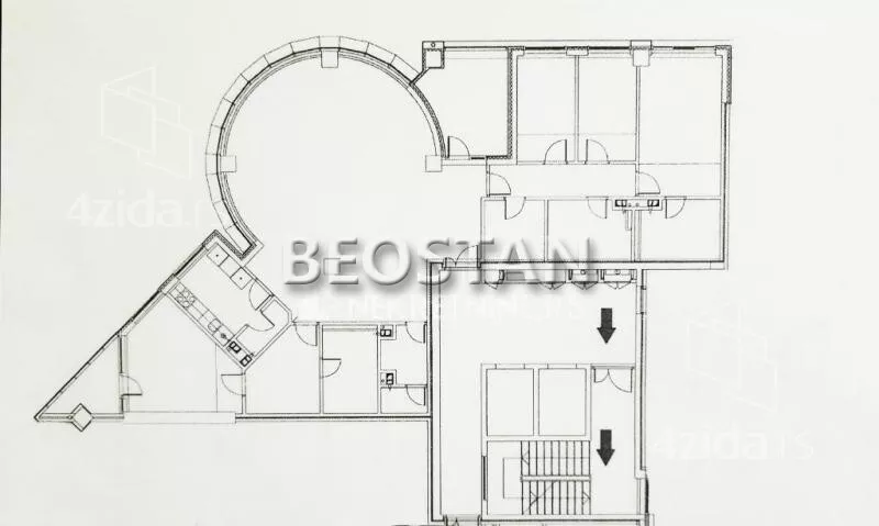 Petosoban stan | 4zida