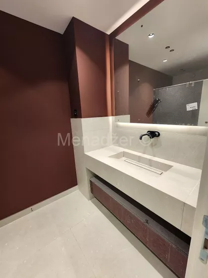 Cara Dušana | 4zida.rs