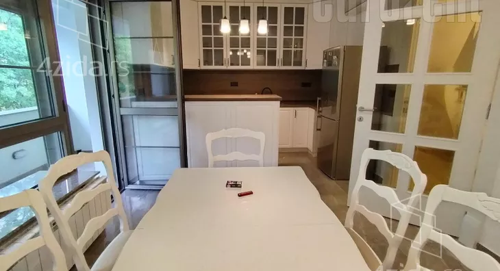 4-etažna kuća | 4zida