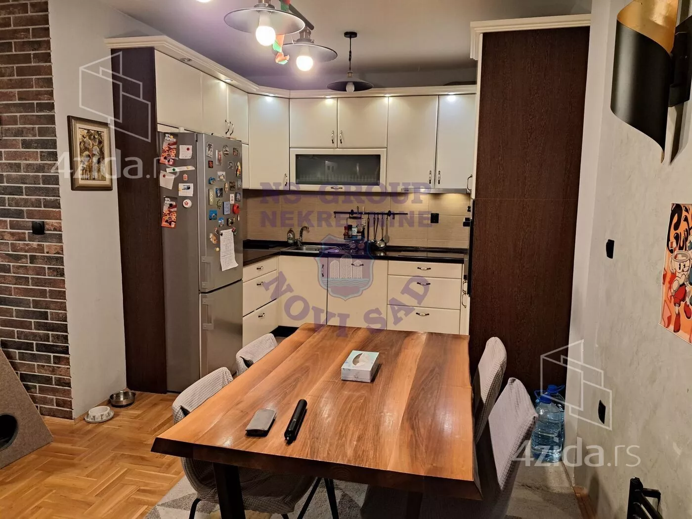 Dvoiposoban stan | 4zida