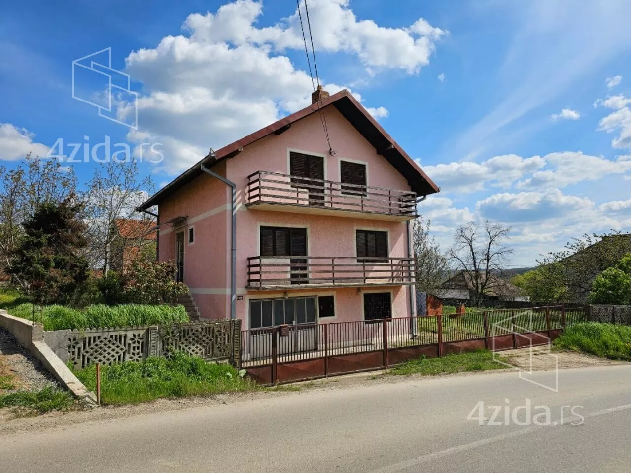 3-etažna kuća | 4zida