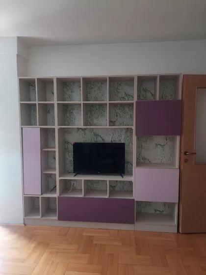 Crveni Pevac | 4zida.rs