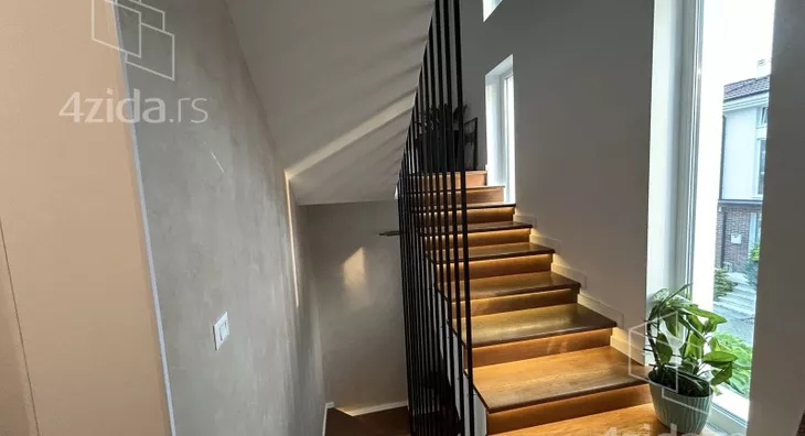 3-etažna kuća | 4zida