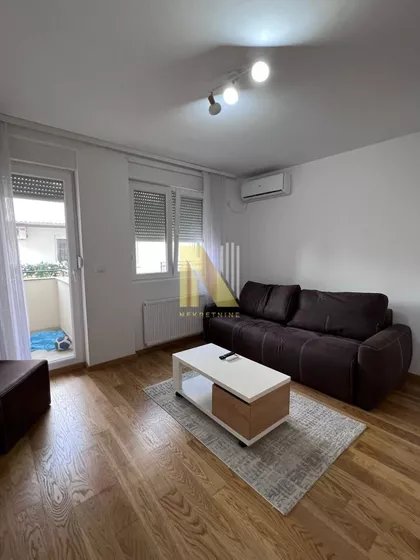 Bulevar Patrijarha Pavla (Somborski Bulevar) | 4zida.rs