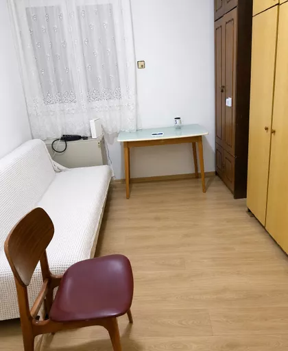 Crveni Krst Vračar | 4zida.rs