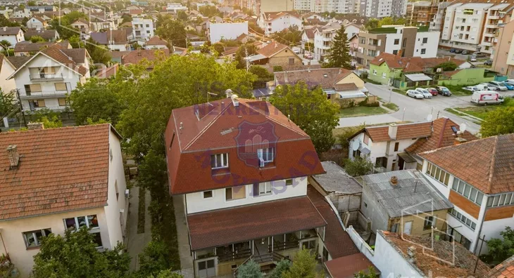 3-etažna kuća | 4zida