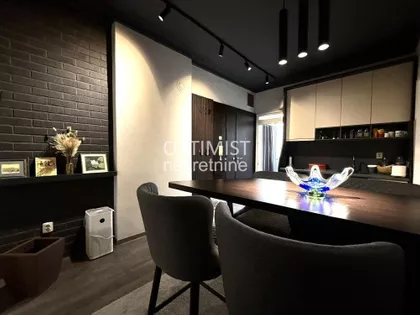 Miše Vujića | 4zida.rs