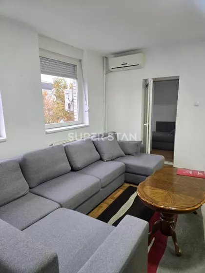 Španskih boraca | 4zida.rs