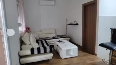 Novobeogradskih Graditelja