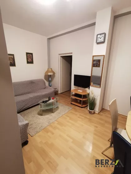 Bulevar Oslobođenja | 4zida.rs