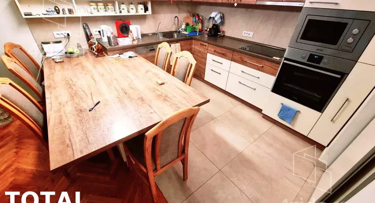 Petoiposoban stan | 4zida