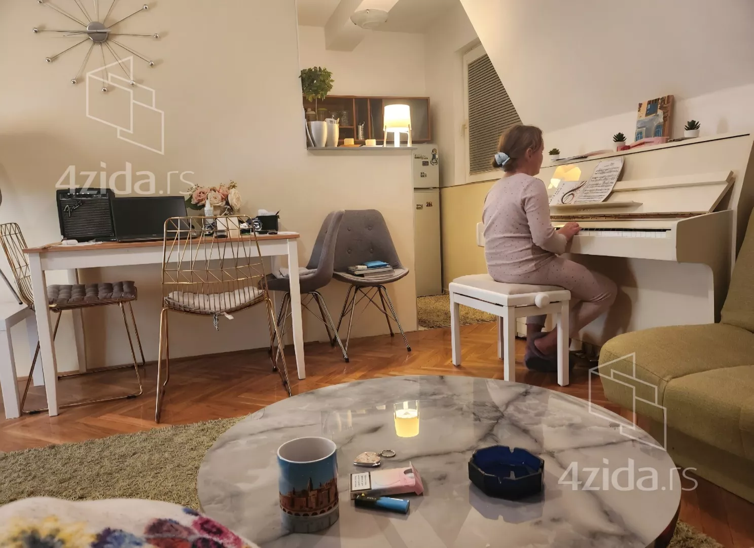 Garsonjera | 4zida