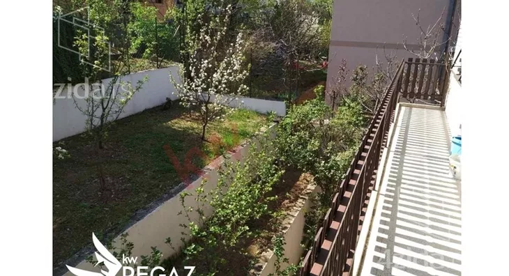 4-etažna kuća | 4zida