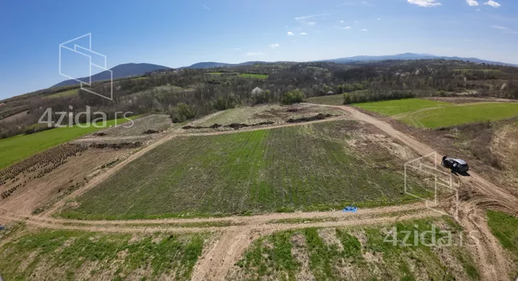 Građevinsko zemljište | 4zida