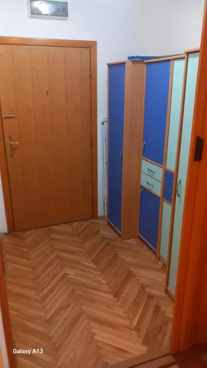 Hadži Ruvimova | 4zida.rs