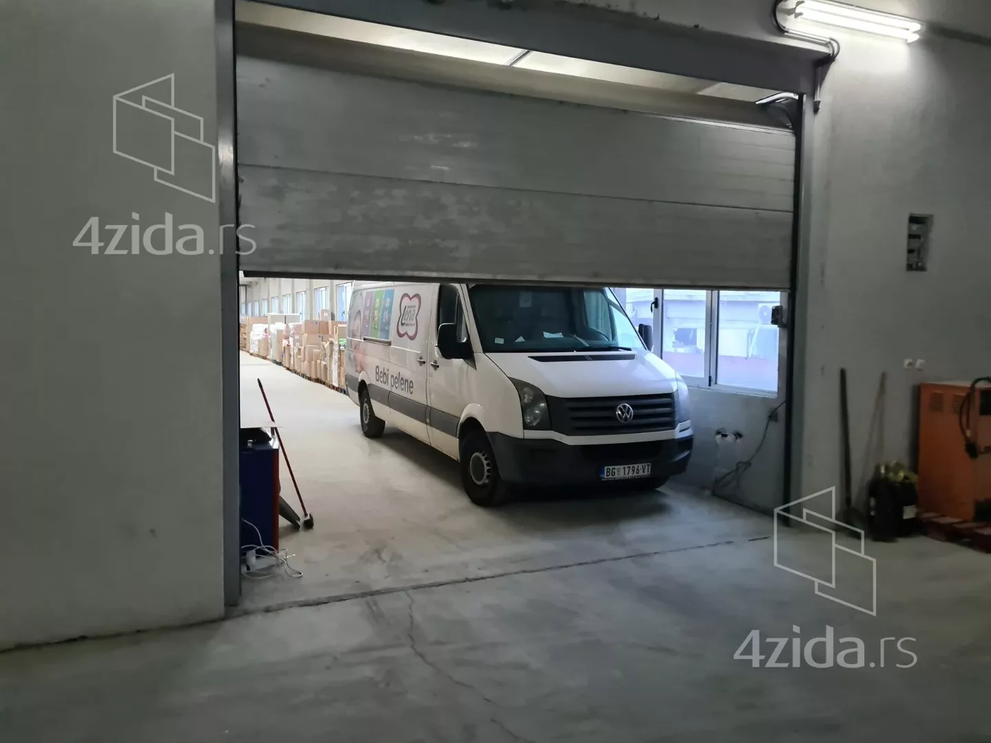 Hala | 4zida