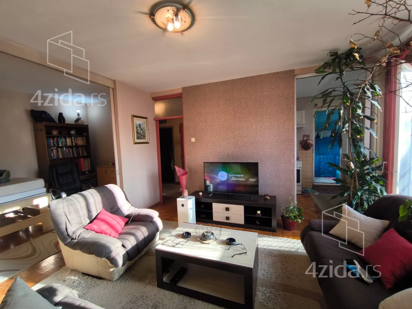 Dvoiposoban stan | 4zida