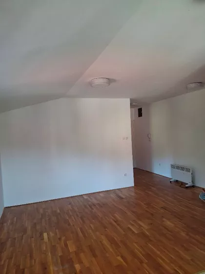 DEČJA | 4zida.rs