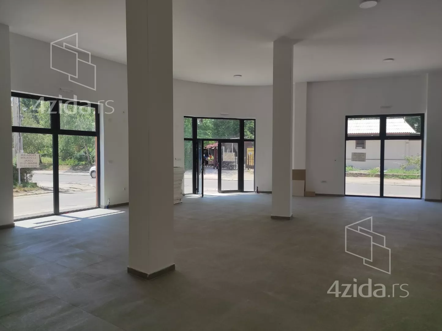 Poslovni prostor | 4zida