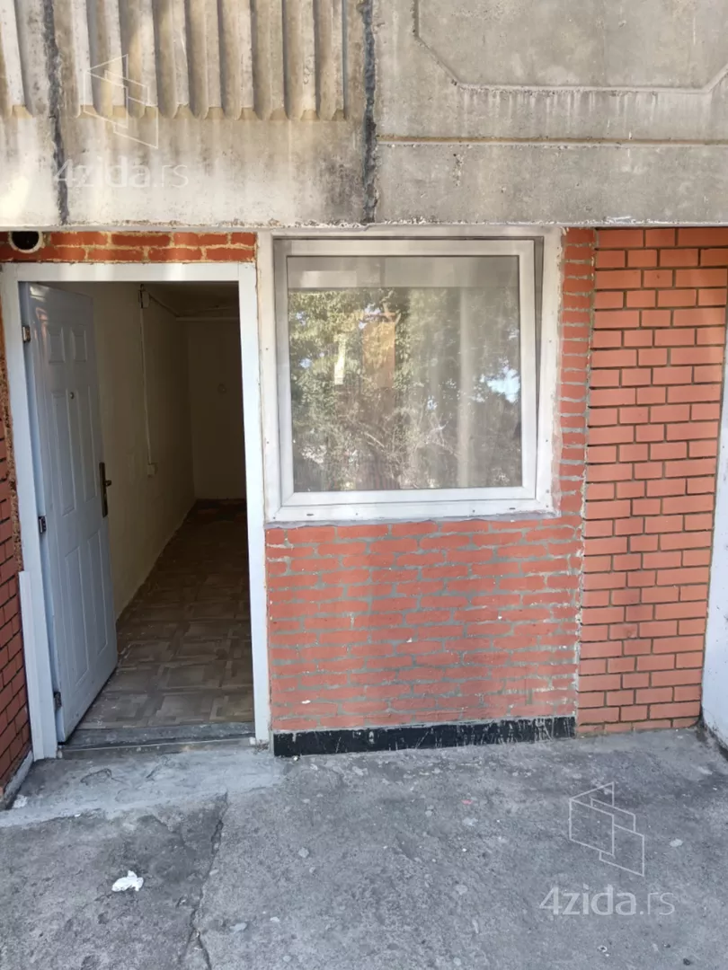 Garaža | 4zida