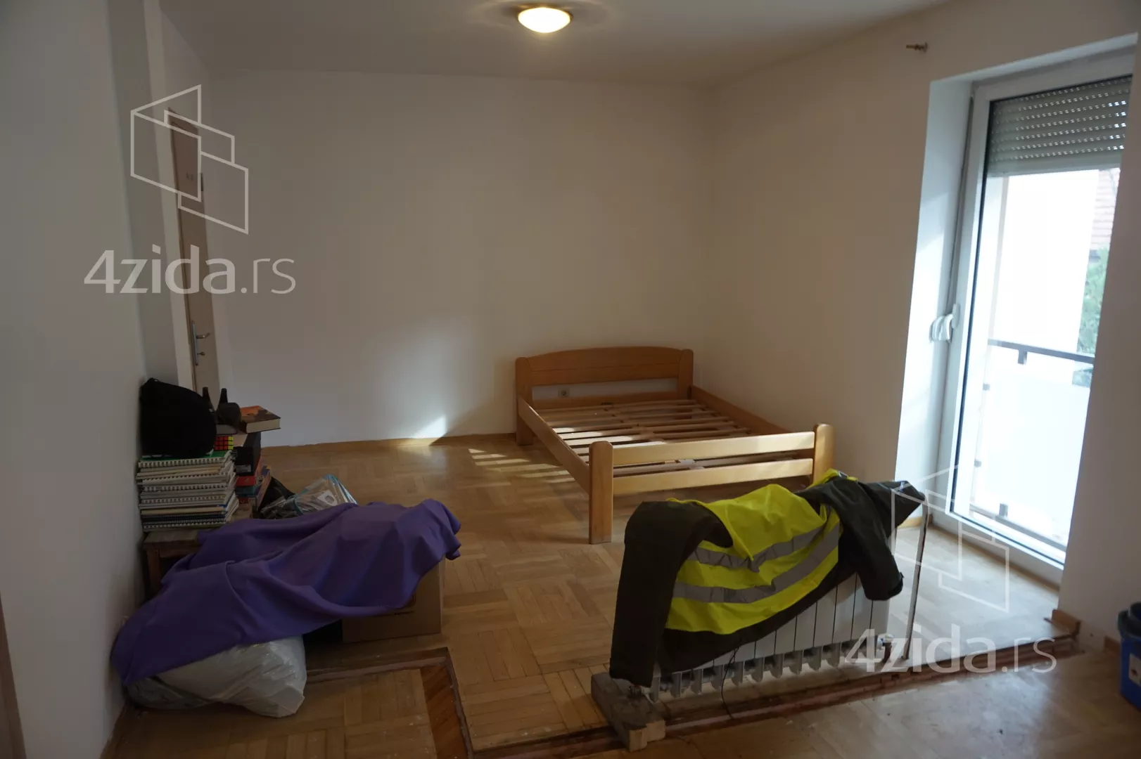 Petosoban stan | 4zida