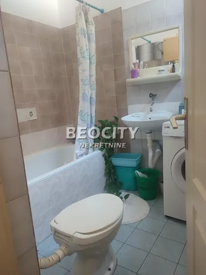 Čelopečka | 4zida.rs