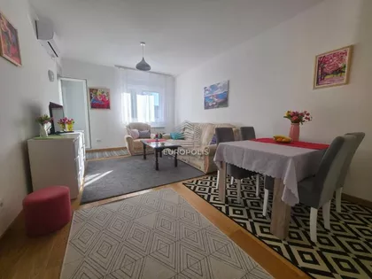 Šumadijska | 4zida.rs