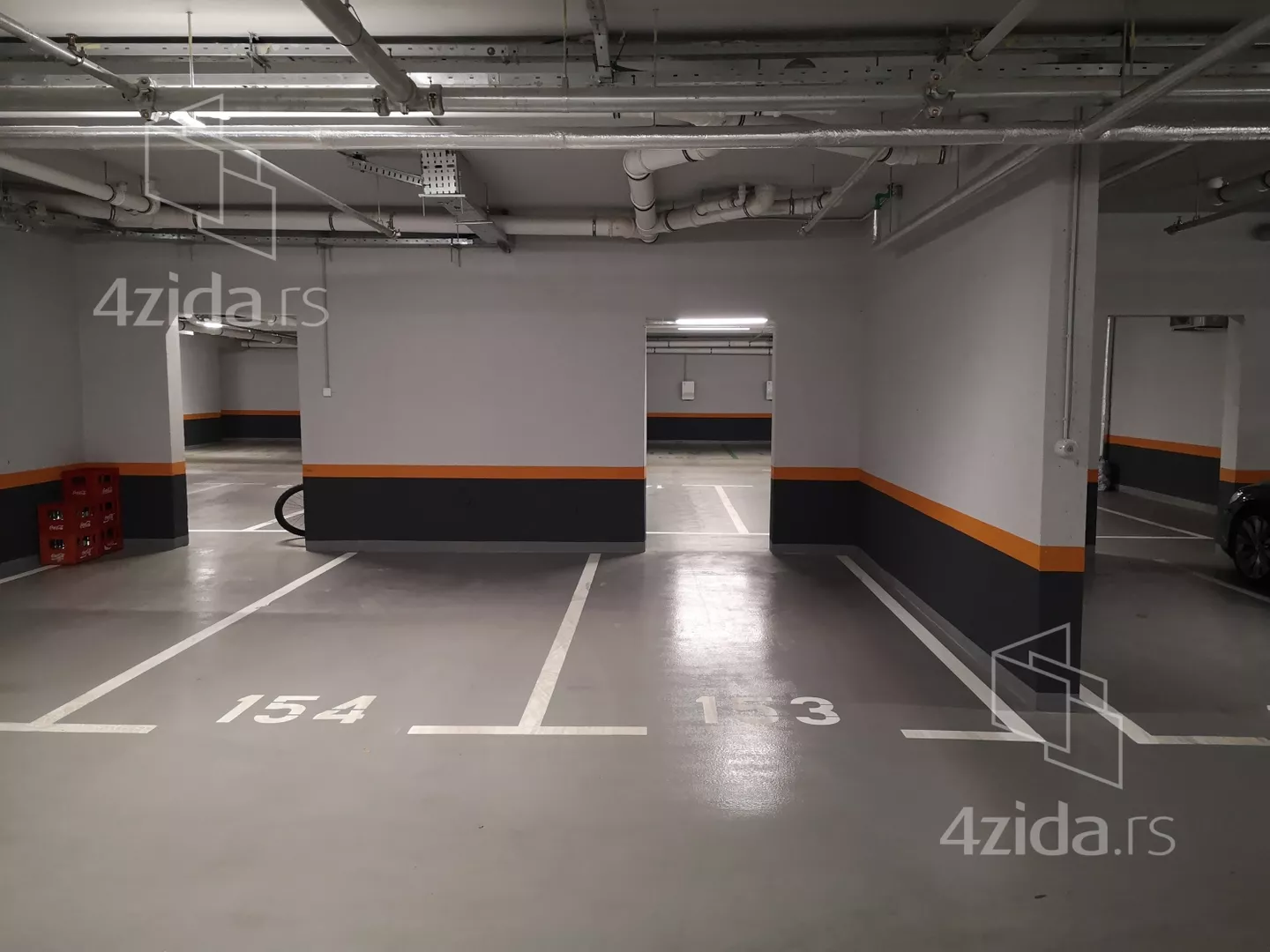 Parking | 4zida