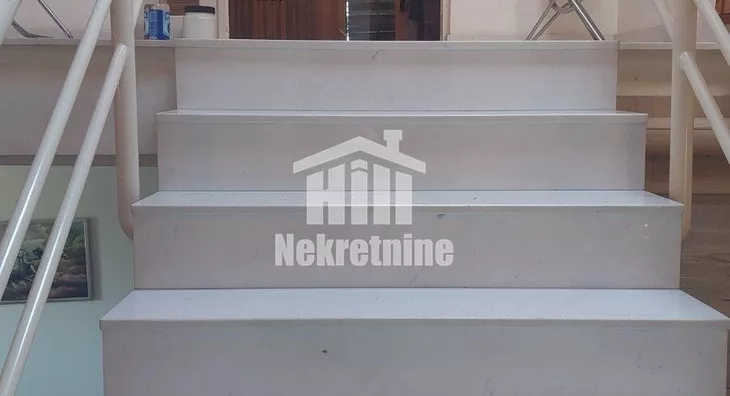 4-etažna kuća | 4zida