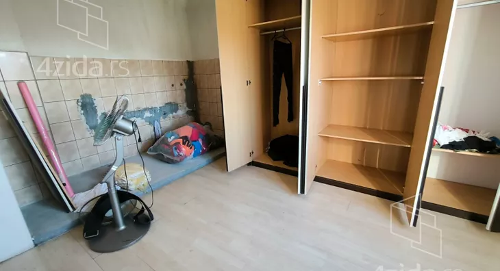 4-etažna kuća | 4zida