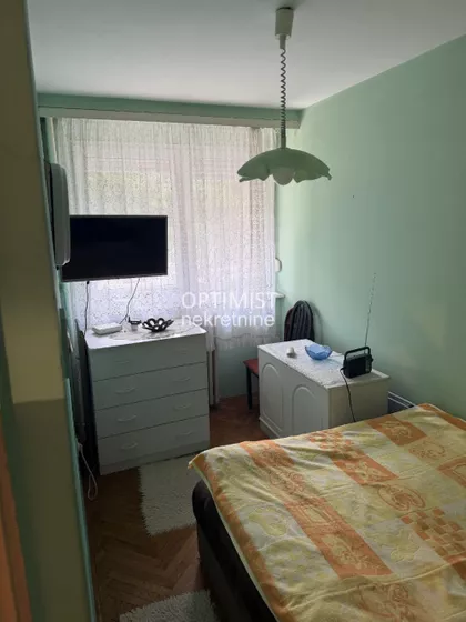 Pariske komune | 4zida.rs