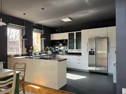 Voje Radića 31 | 4zida.rs