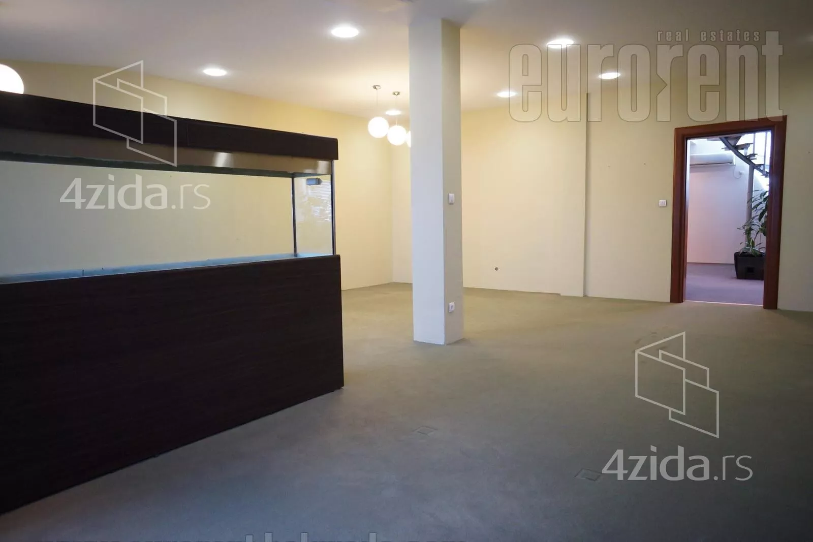 Poslovni prostor | 4zida